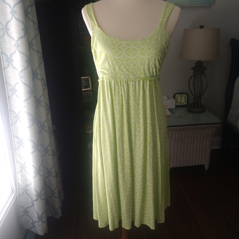Fresh produce size Medium sundress with geometric print. Great condition.